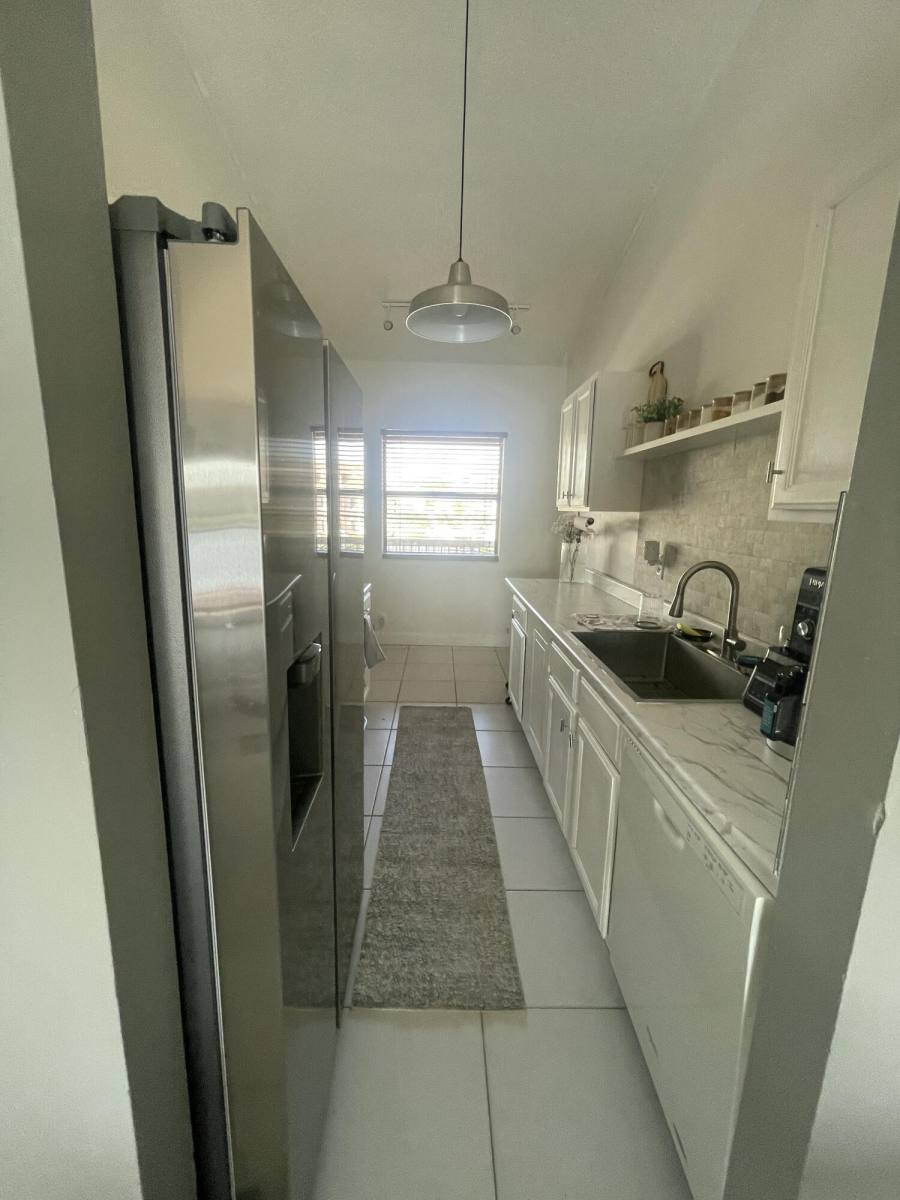 Apartment for rent at 9878 Nob Hill Court, Fort Lauderdale, FL 33351