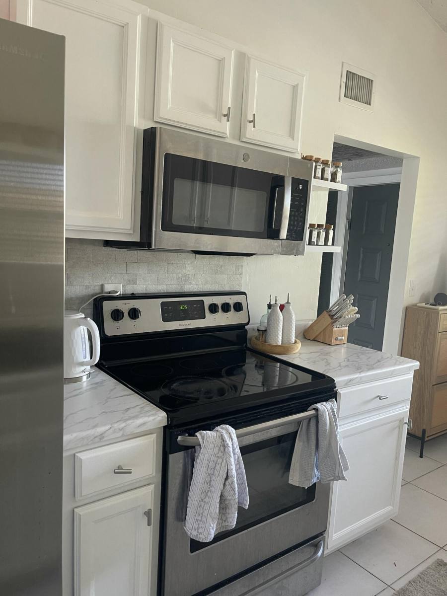 Apartment for rent at 9878 Nob Hill Court, Fort Lauderdale, FL 33351