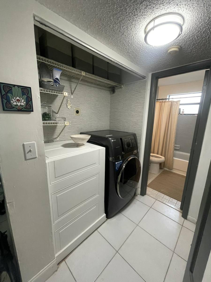 Apartment for rent at 9878 Nob Hill Court, Fort Lauderdale, FL 33351