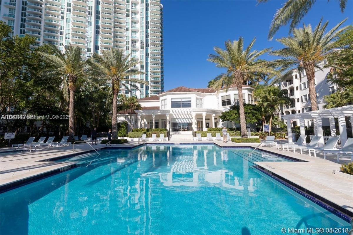 Apartment for rent at 3235 NE 184th St #11105, North Miami Beach, FL 33160