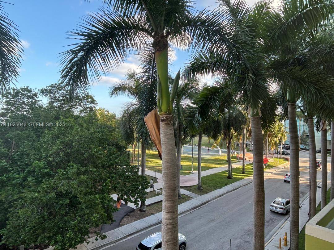 Apartment for rent at 2000 N Bayshore Dr #318, Miami, FL 33137