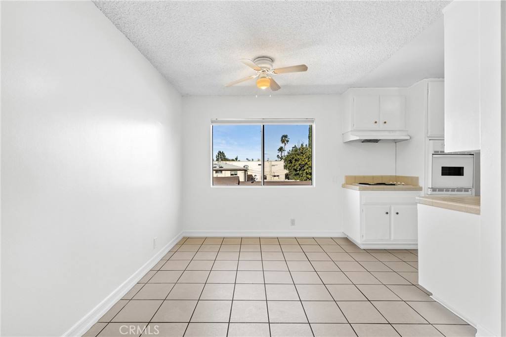 Apartment for rent at 4924 Kester Ave #16, Sherman Oaks, CA 91403