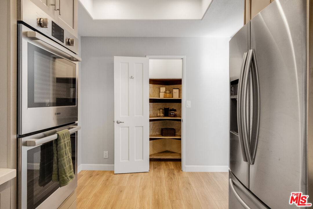 Apartment for rent at 8642 Gregory Way #103, Los Angeles, CA 90035