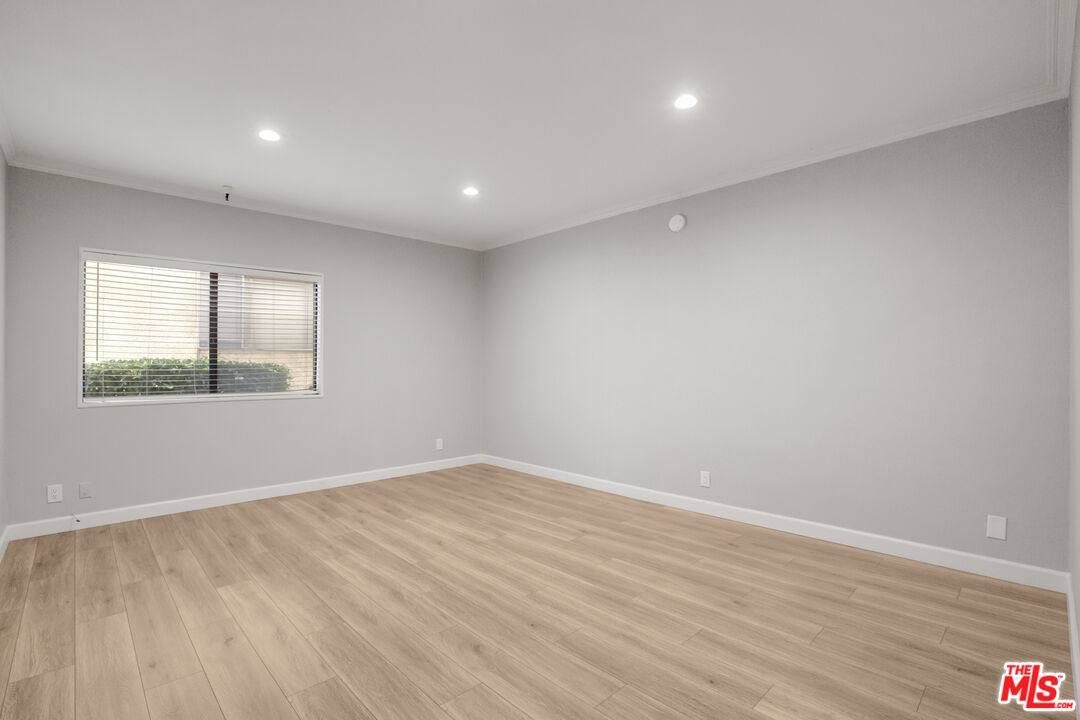 Apartment for rent at 8642 Gregory Way #103, Los Angeles, CA 90035