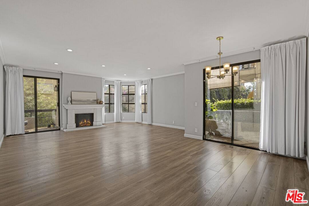 Apartment for rent at 8642 Gregory Way #103, Los Angeles, CA 90035
