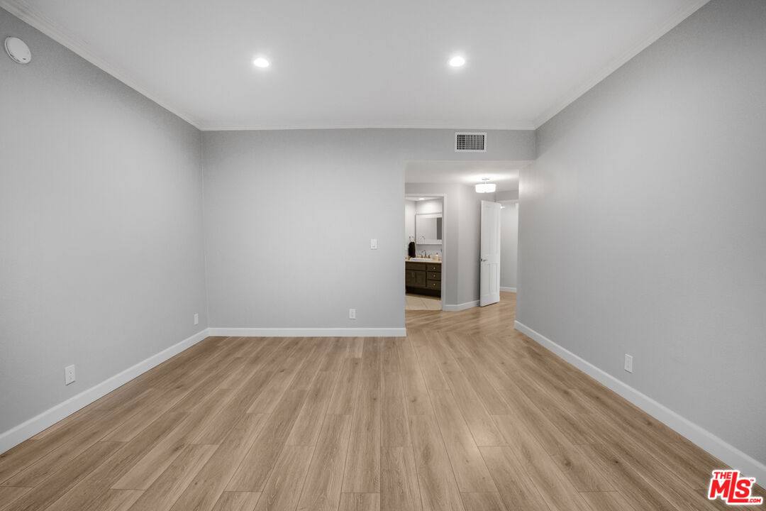 Apartment for rent at 8642 Gregory Way #103, Los Angeles, CA 90035