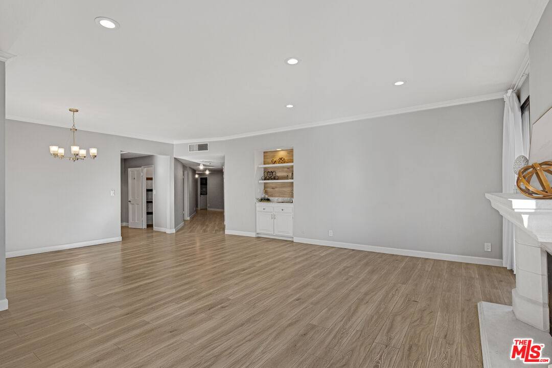 Apartment for rent at 8642 Gregory Way #103, Los Angeles, CA 90035