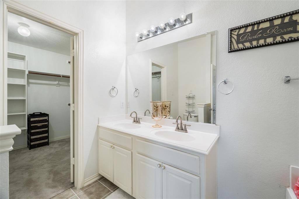 Apartment for rent at 2701 Evening Mist Dr, Little Elm, TX 75068