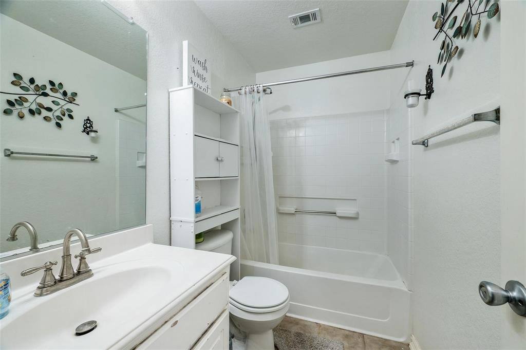 Apartment for rent at 2701 Evening Mist Dr, Little Elm, TX 75068
