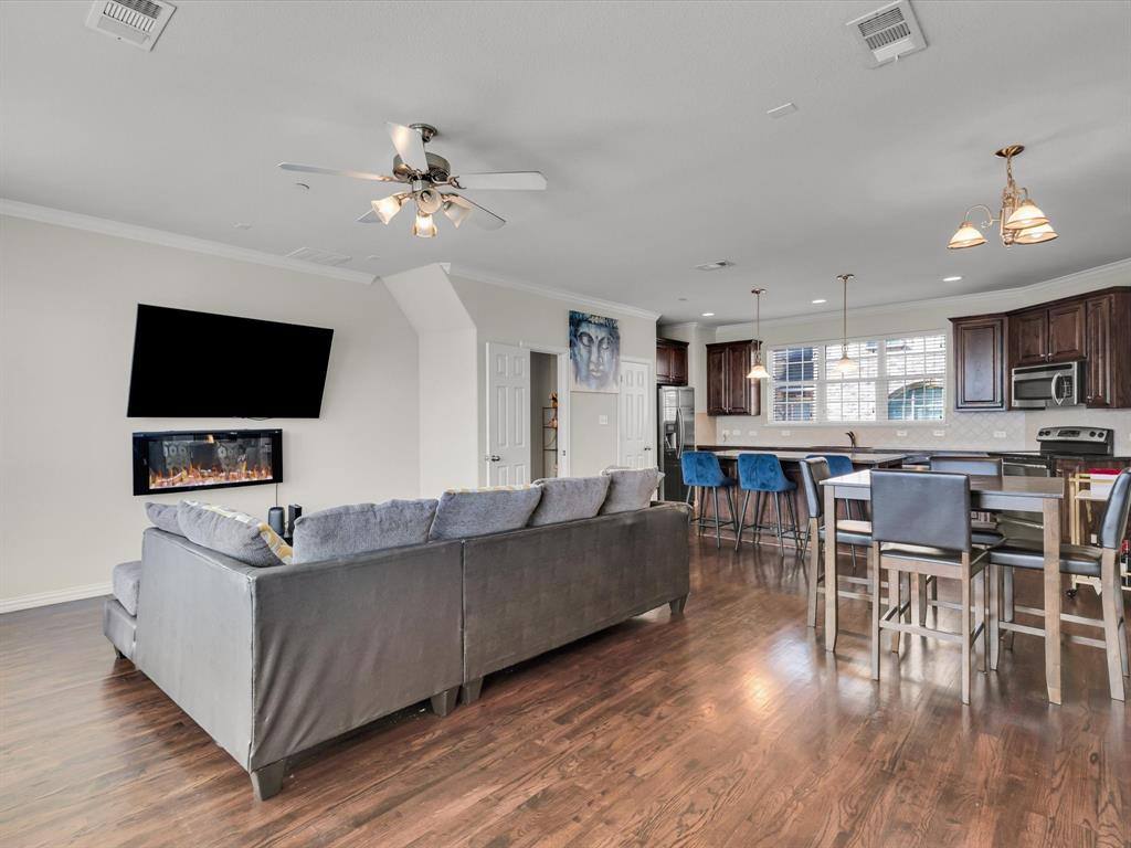 Townhouse for rent at 2700 Club Ridge Dr #34, Lewisville, TX 75067