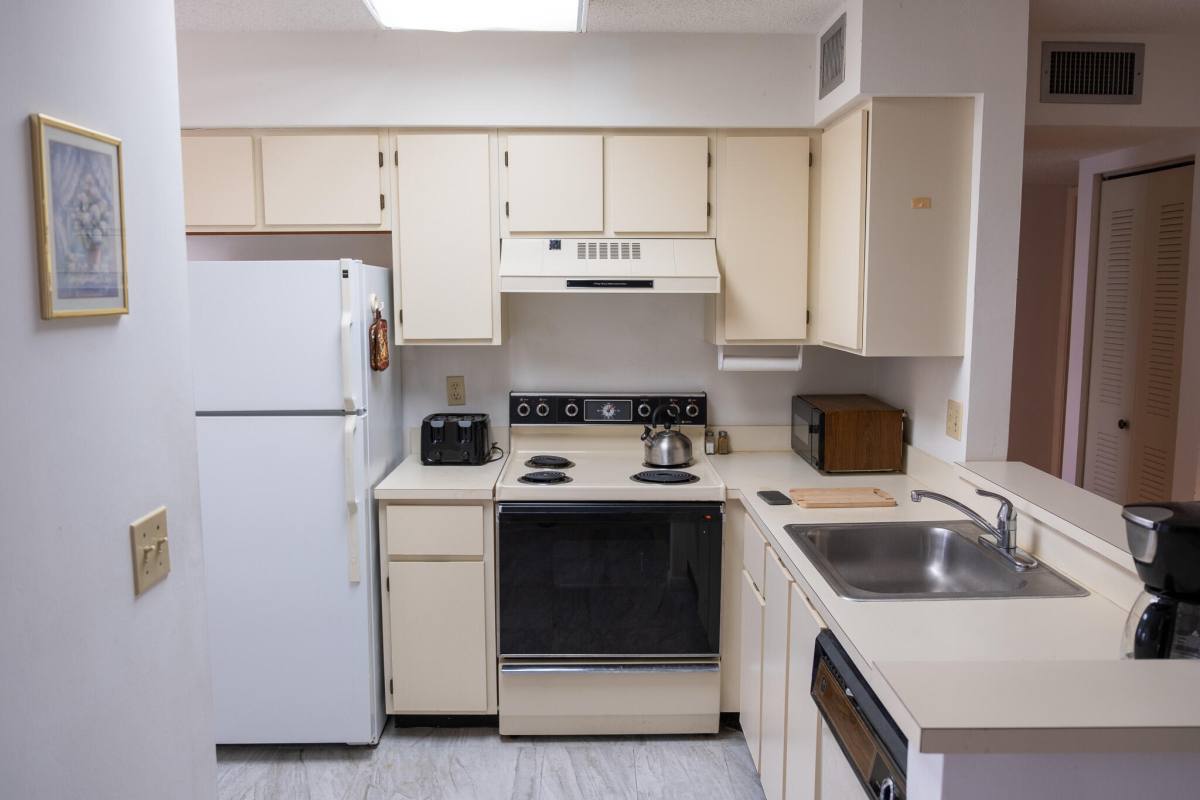 Apartment for rent at 14896 Bal Moral Lane, Delray Beach, FL 33446