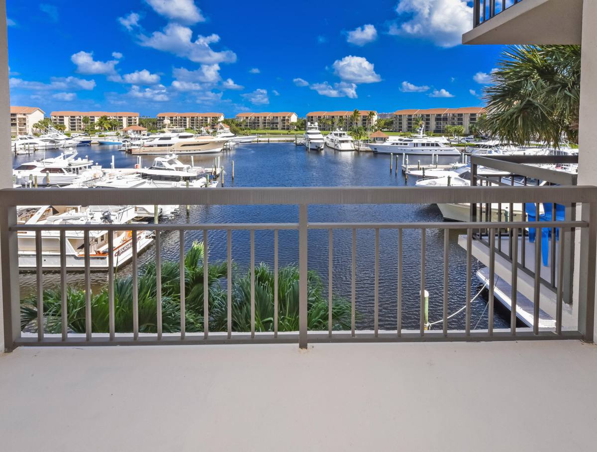 Apartment for rent at 2401 Marina Isle Way #405, Jupiter, FL 33477