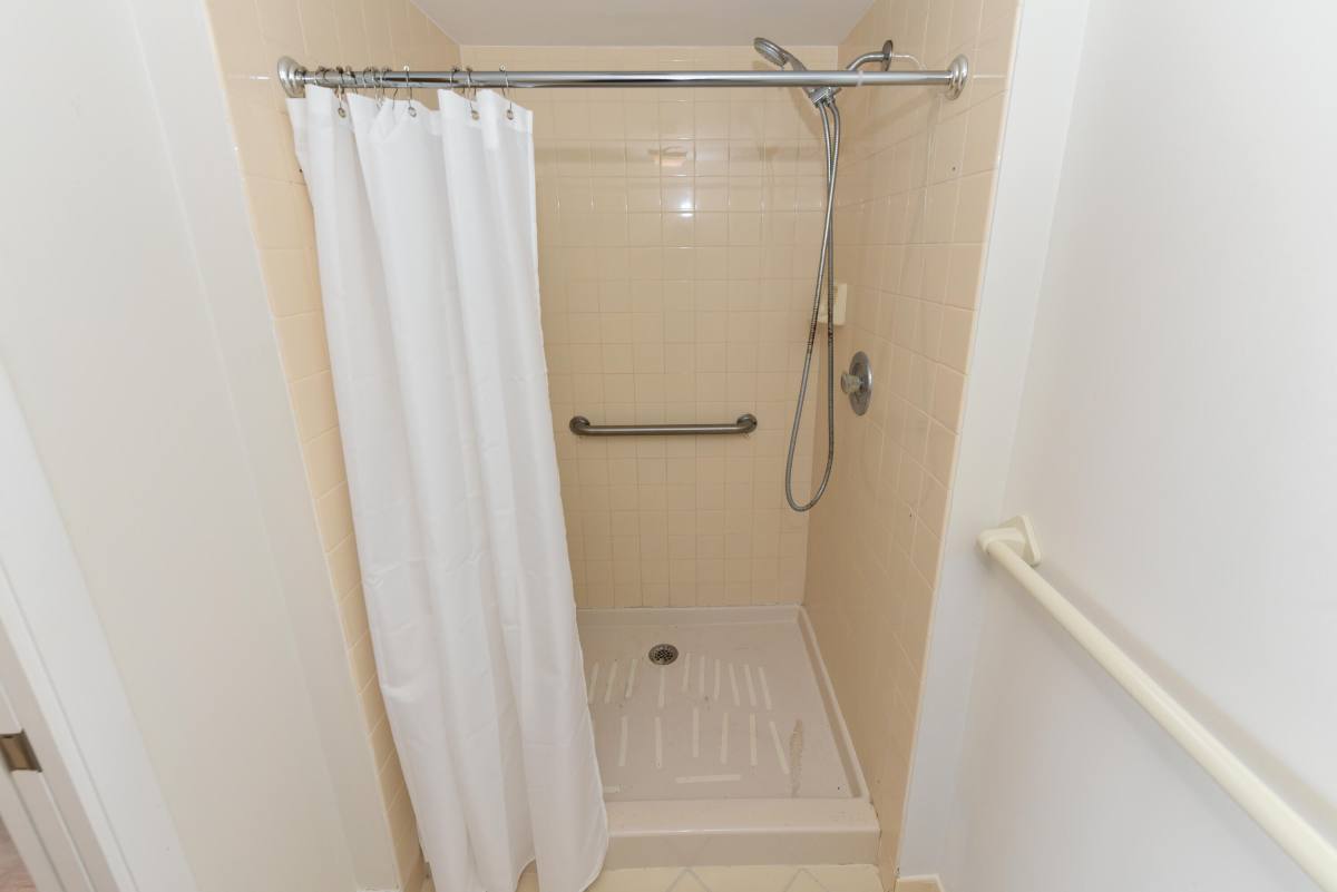 Apartment for rent at 2401 Marina Isle Way #405, Jupiter, FL 33477