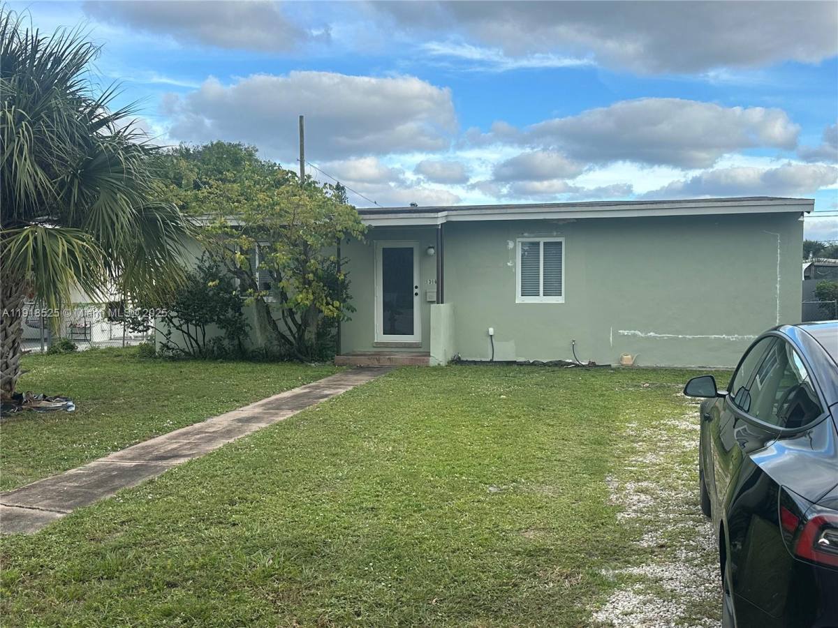 Apartment for rent at 1308 NW 13th Court, Fort Lauderdale, FL 33311