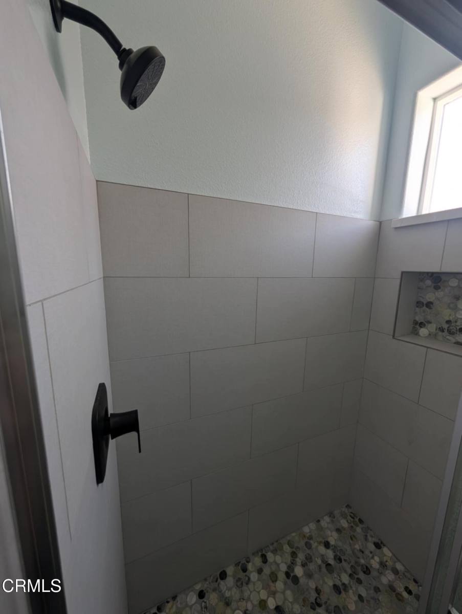 Apartment for rent at 2220 Joyce Place #2, Oxnard, CA 93033