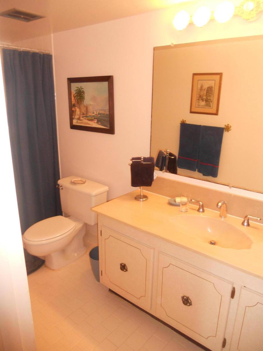 Apartment for rent at 3456 S Ocean Blvd #705, Palm Beach, FL 33480