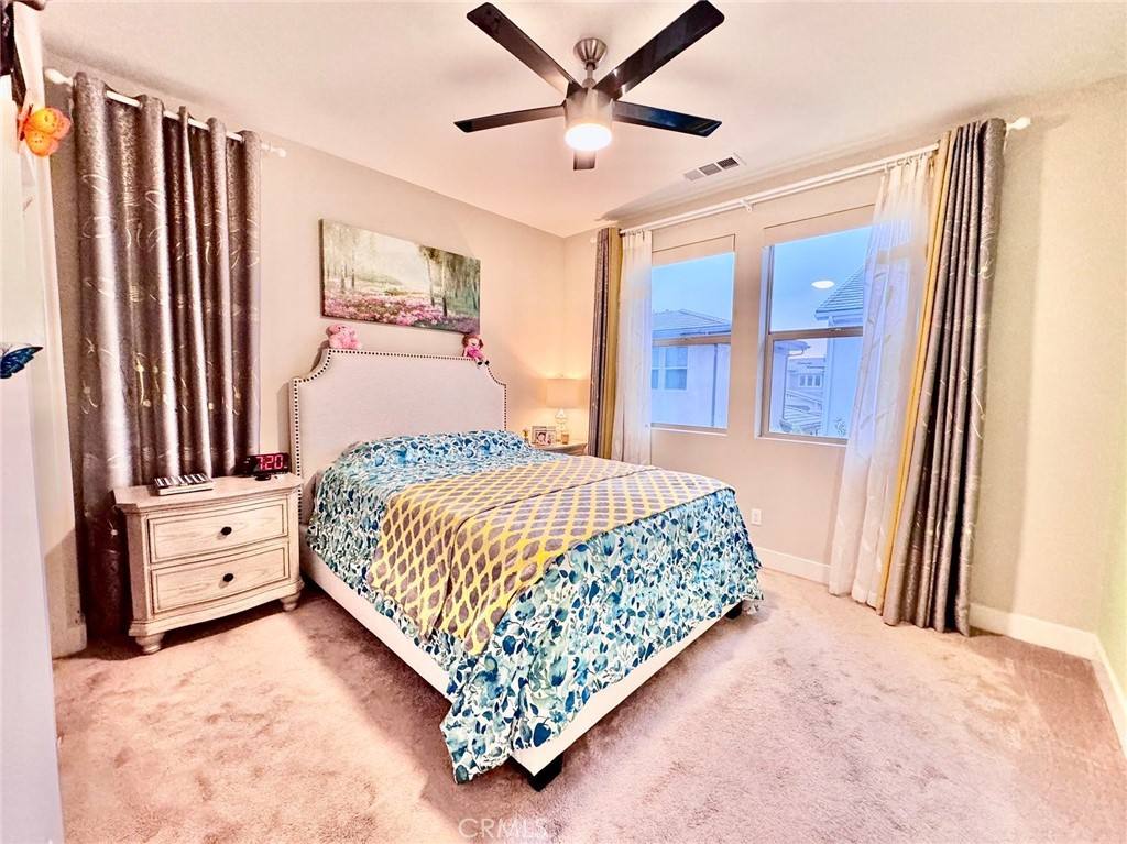 Apartment for rent at 71 Cartwheel #71, Irvine, CA 92618