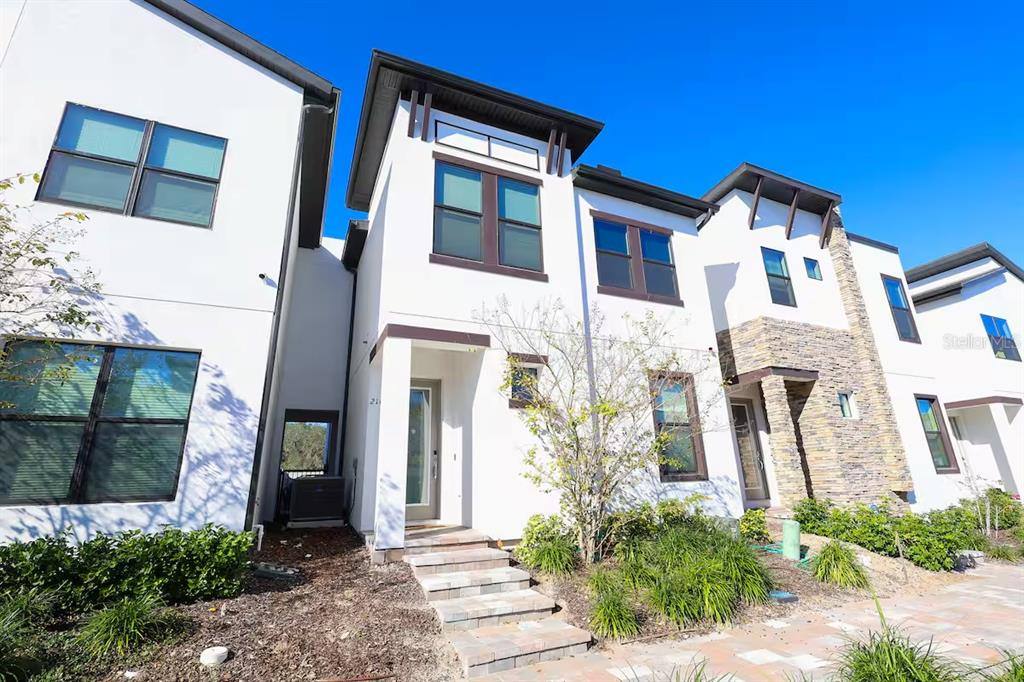 Townhouse for rent at 216 Villa Domani Circle #216, Davenport, FL 33896