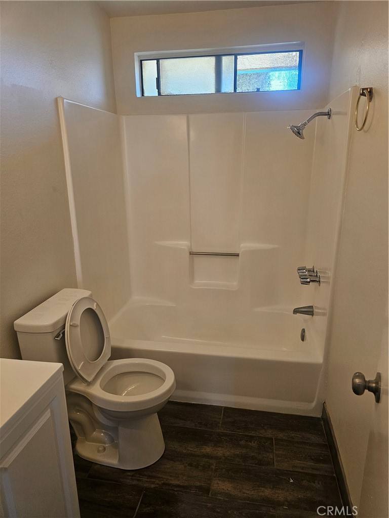 Townhouse for rent at 45419 10th St W #45419B, Lancaster, CA 93534