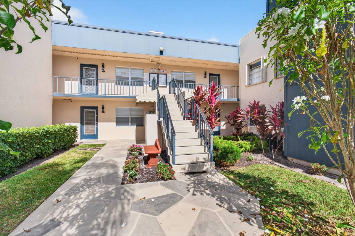 Apartment for rent at 180 Flanders C #180, Delray Beach, FL 33484