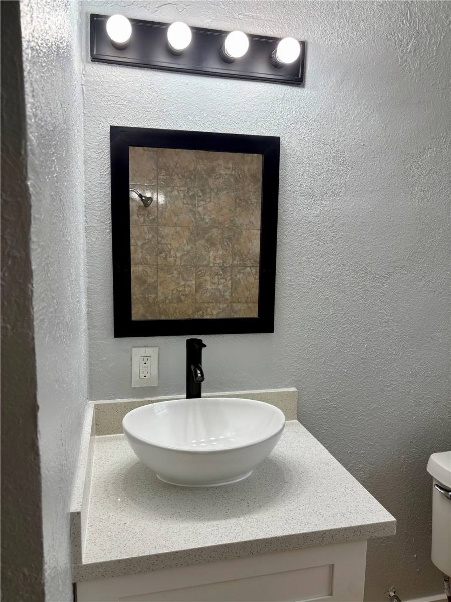 Apartment for rent at 1125 Ann #11, Pasadena, TX 77506