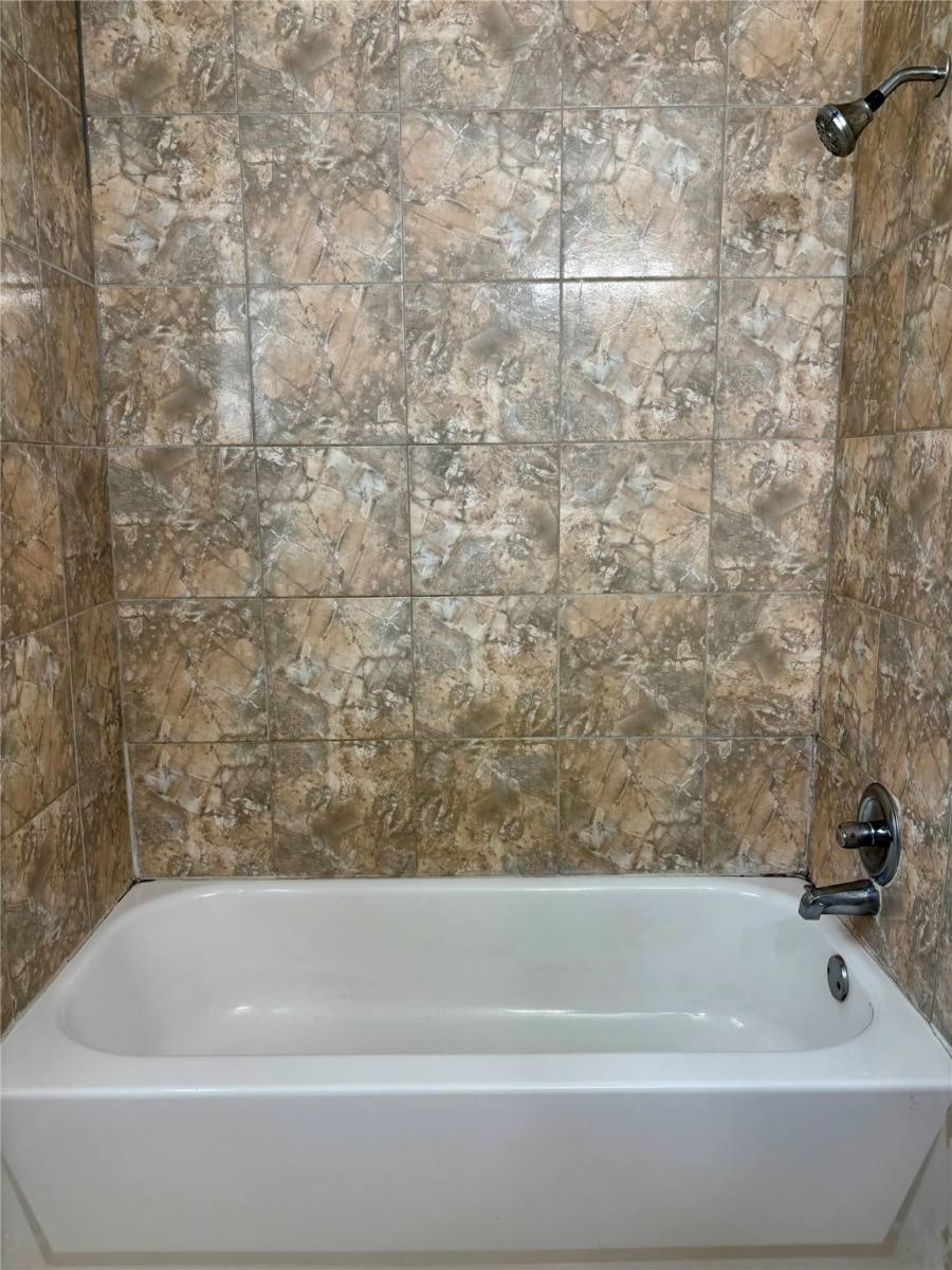 Apartment for rent at 1125 Ann #11, Pasadena, TX 77506