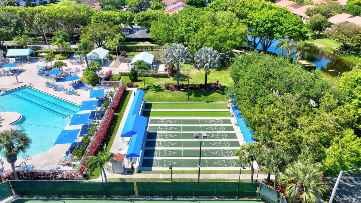 Condo for rent at 5136 Floria Dr #5136N, Boynton Beach, FL 33437