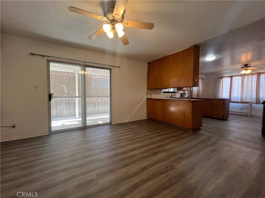 Apartment for rent at 15558 Del Rey Dr, Victorville, CA 92395