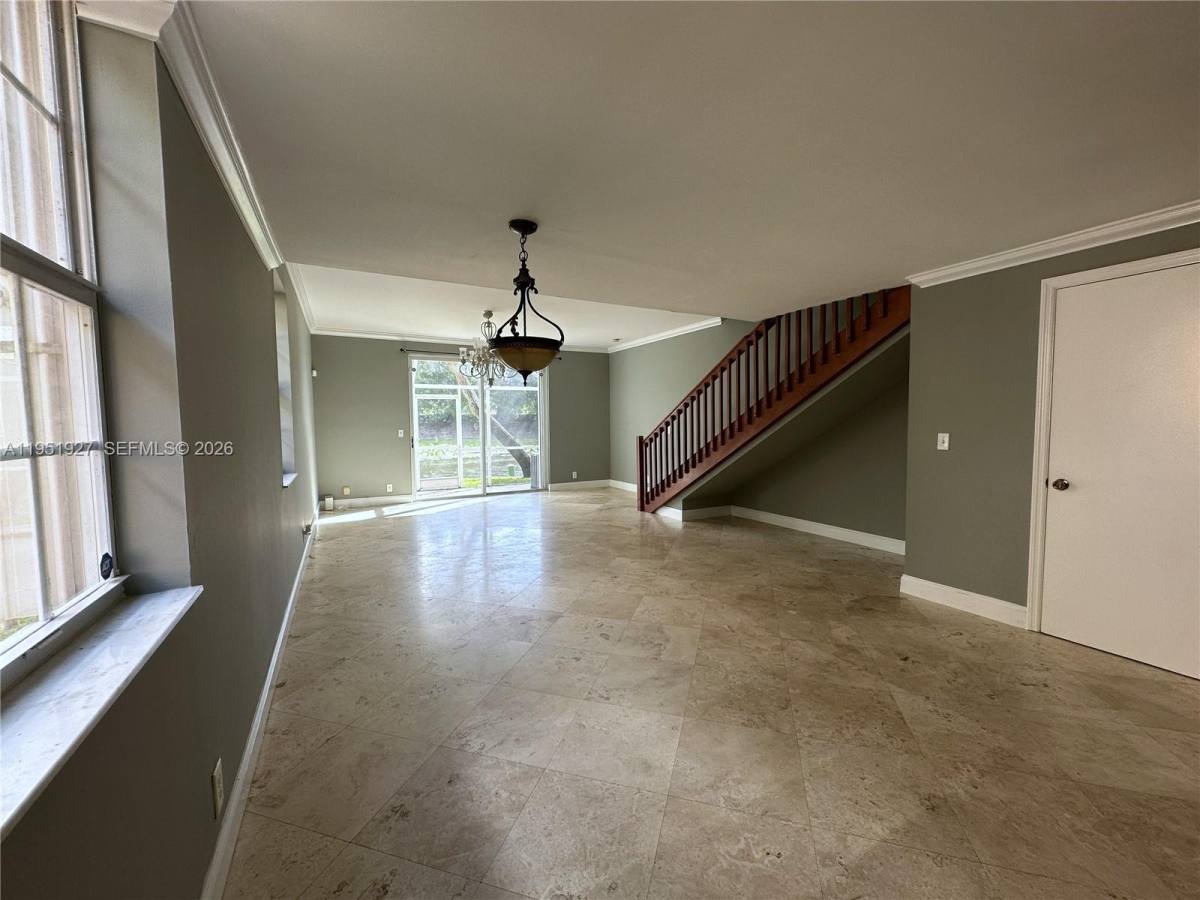 Townhouse for rent at 1402 Veracruz Lane, Fort Lauderdale, FL 33327