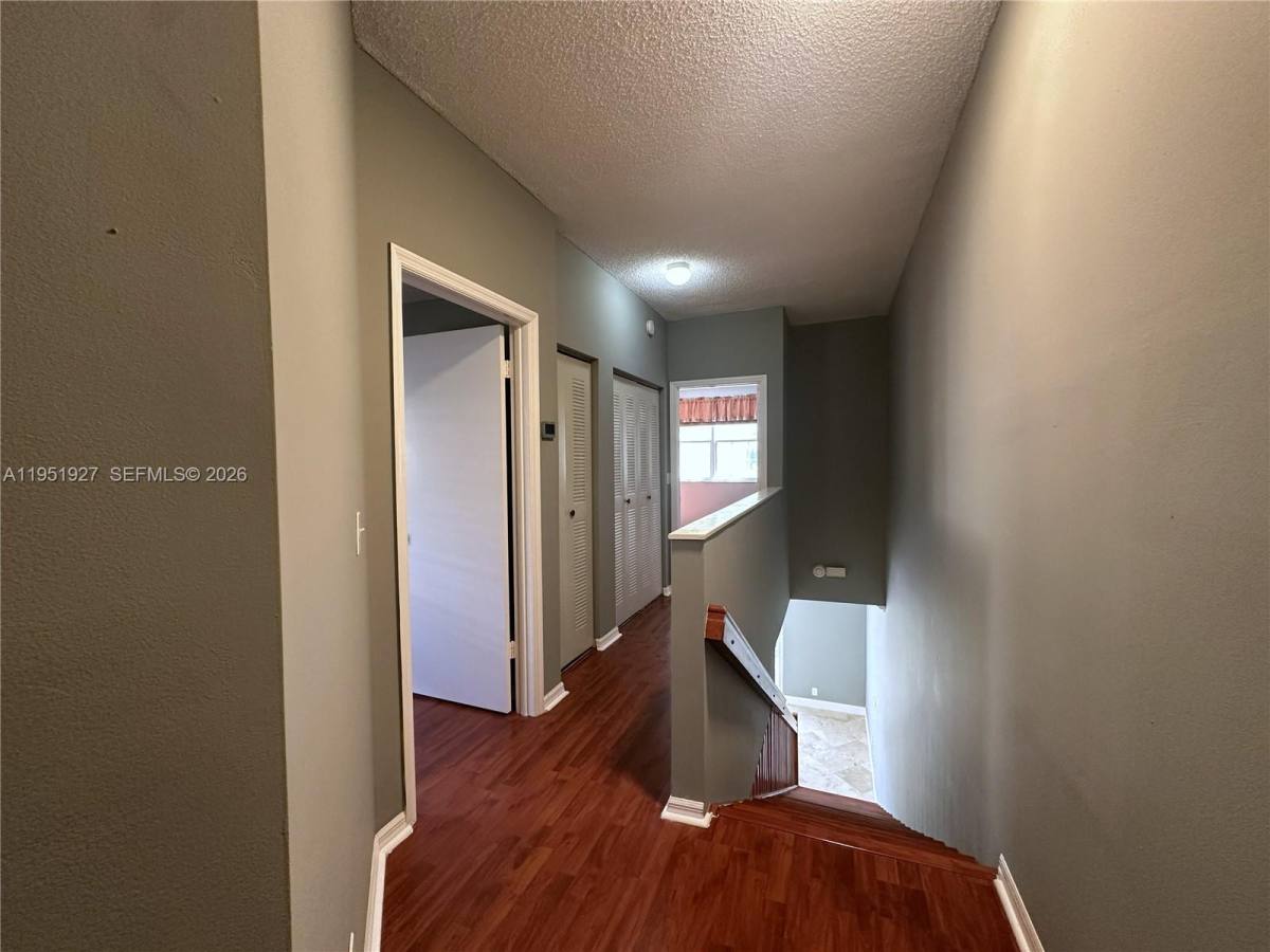 Townhouse for rent at 1402 Veracruz Lane, Fort Lauderdale, FL 33327