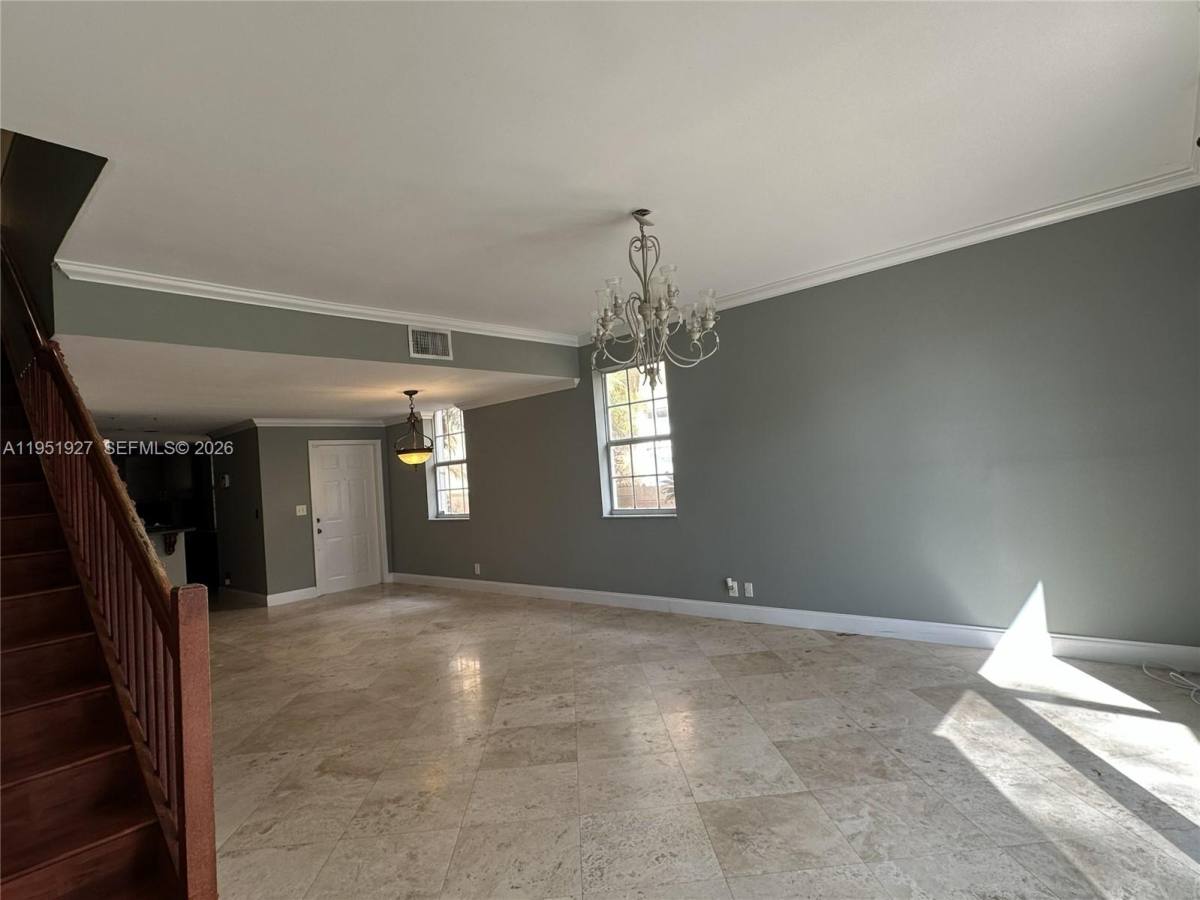 Townhouse for rent at 1402 Veracruz Lane, Fort Lauderdale, FL 33327