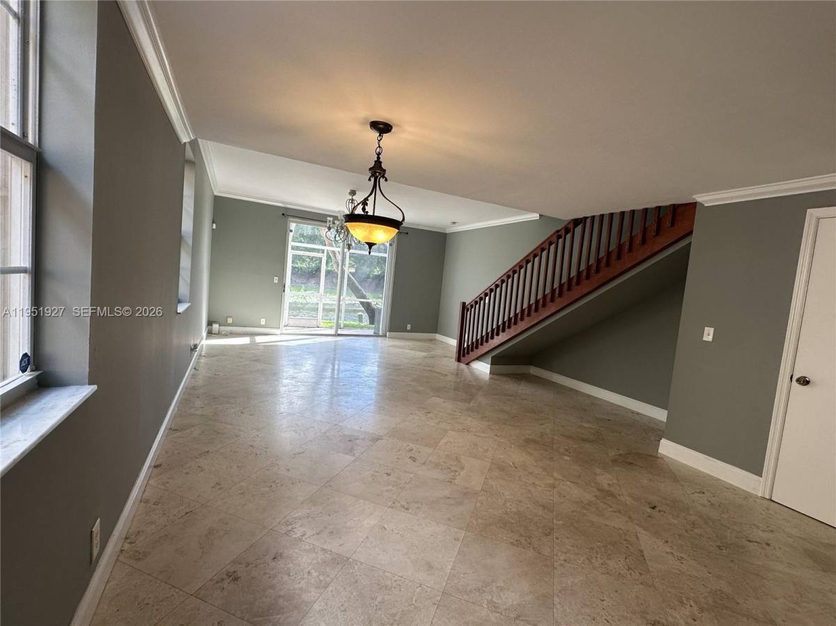 Townhouse for rent at 1402 Veracruz Lane, Fort Lauderdale, FL 33327