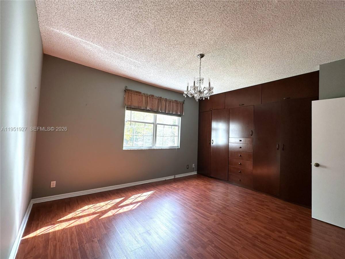 Townhouse for rent at 1402 Veracruz Lane, Fort Lauderdale, FL 33327