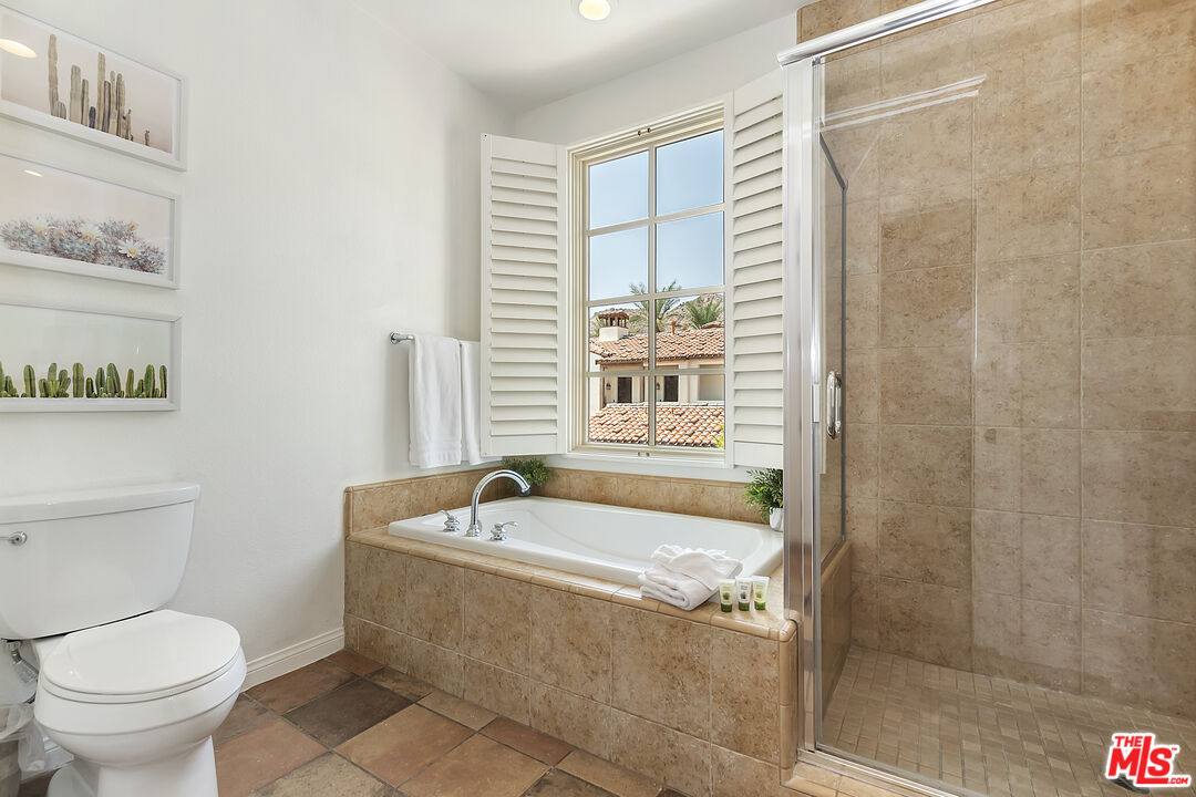 Apartment for rent at 48613 Classic Dr, La Quinta, CA 92253
