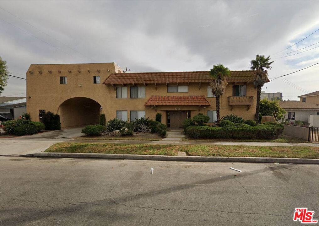 Apartment for rent at 12634 Kalnor Ave #1, Norwalk, CA 90650