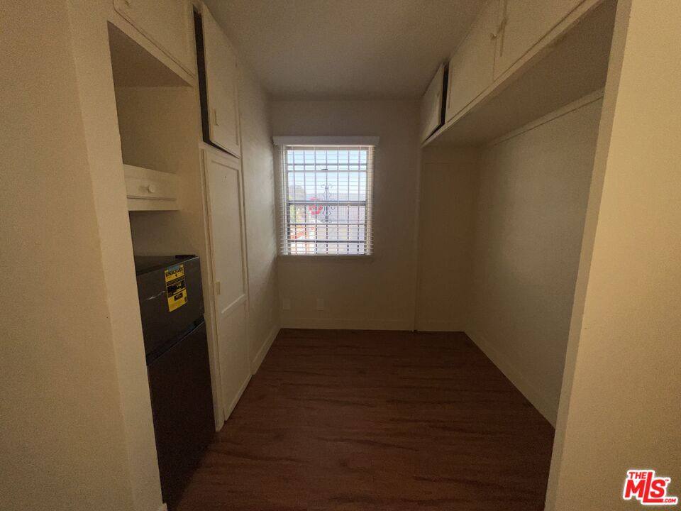 Apartment for rent at 1306 1 2 S Mansfield Ave, Los Angeles, CA 90016