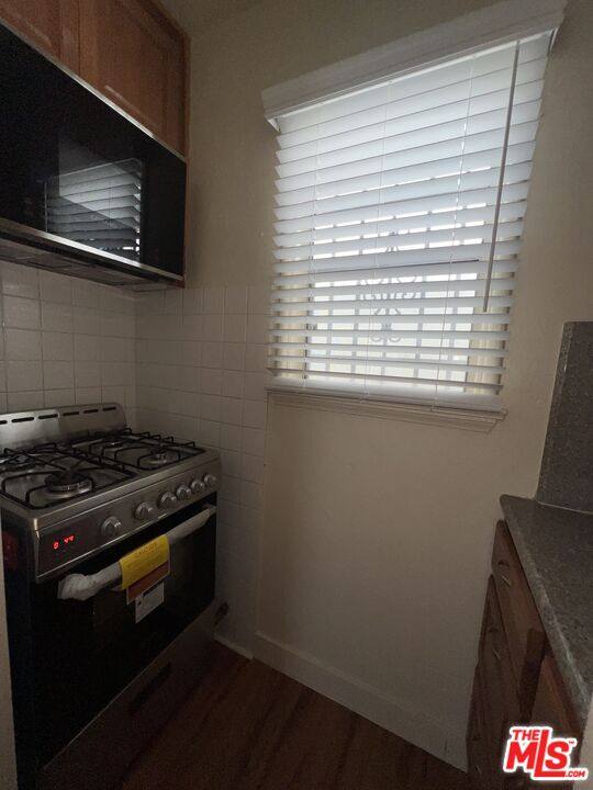 Apartment for rent at 1306 1 2 S Mansfield Ave, Los Angeles, CA 90016