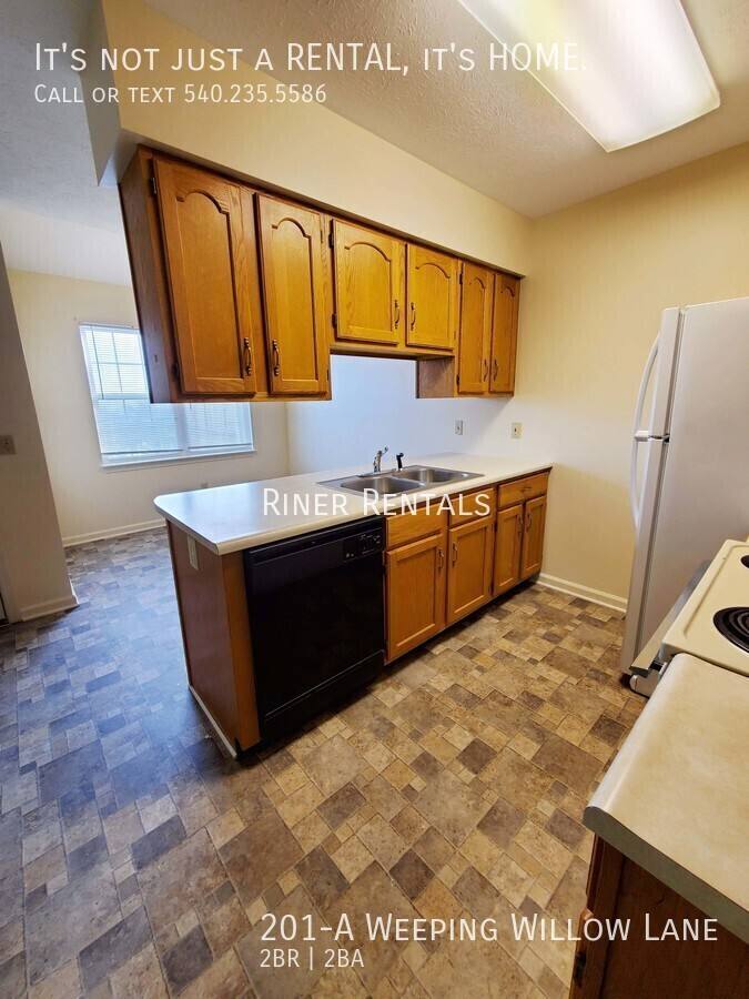 201-A Weeping Willow Lane, Bridgewater, VA 22812 - Townhouse for Rent - Image 5