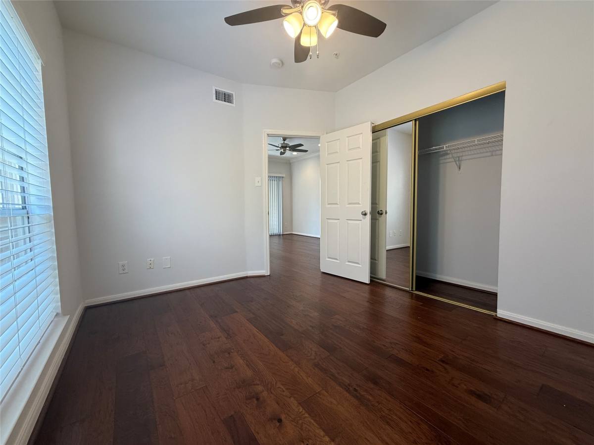 Condo for rent at 3231 Allen Parkway #2201, Houston, TX 77019