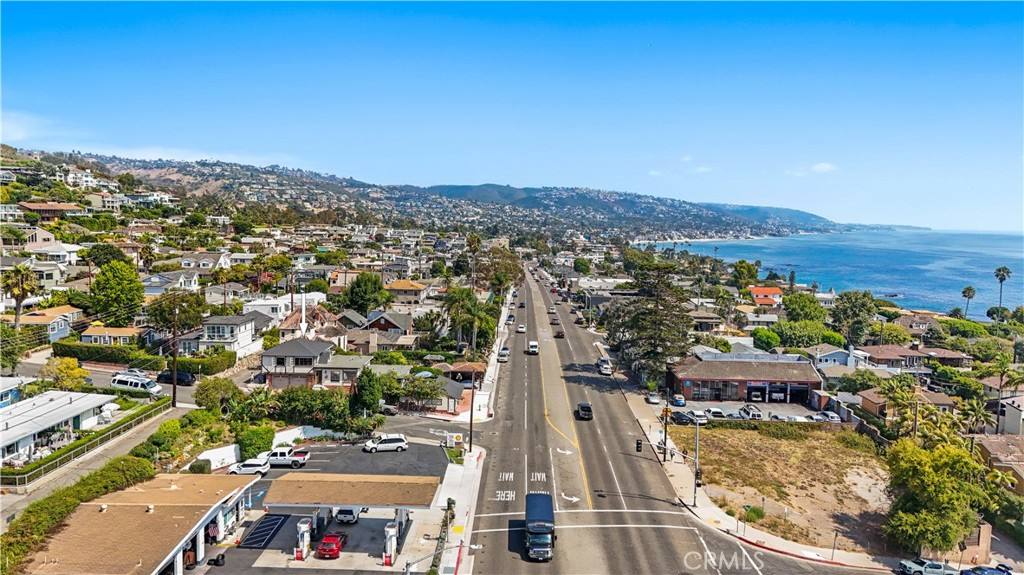 Apartment for rent at 1290 N Coast Highway 1290B, Laguna Beach, CA 92651