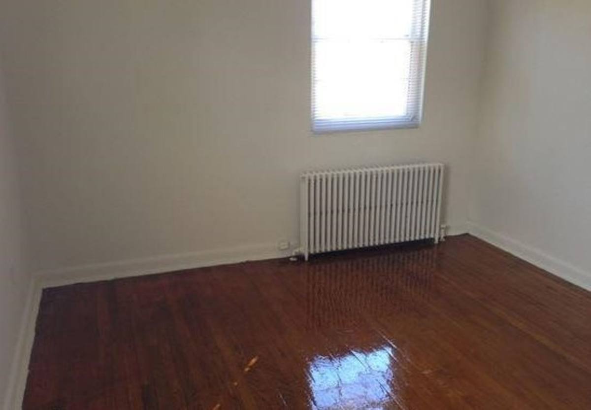 Apartment for rent at 6808-6816 Redtop Rd, Takoma Park, MD 20912