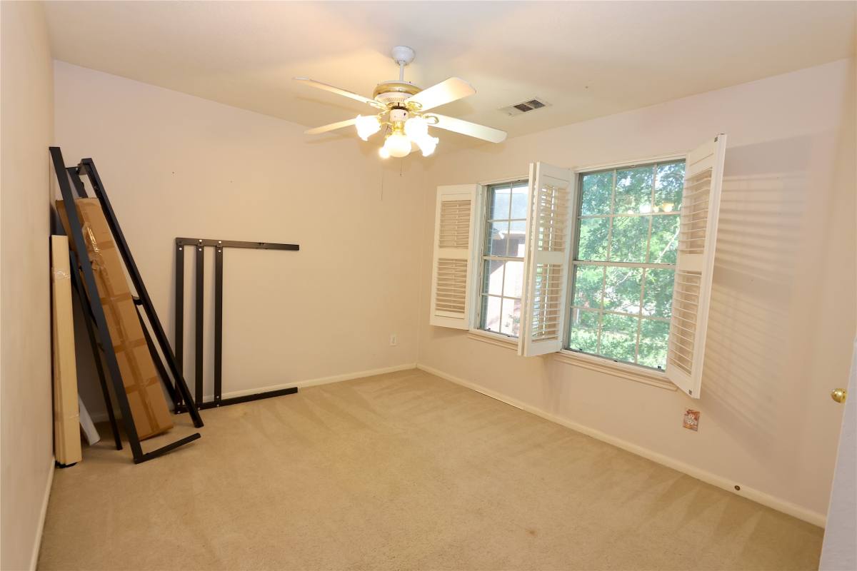 Apartment for rent at 1505 Ash Run Court, Pearland, TX 77581