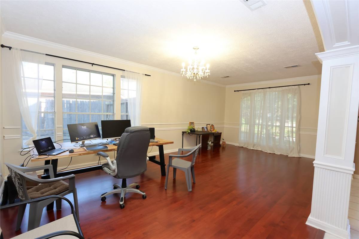 Apartment for rent at 1505 Ash Run Court, Pearland, TX 77581