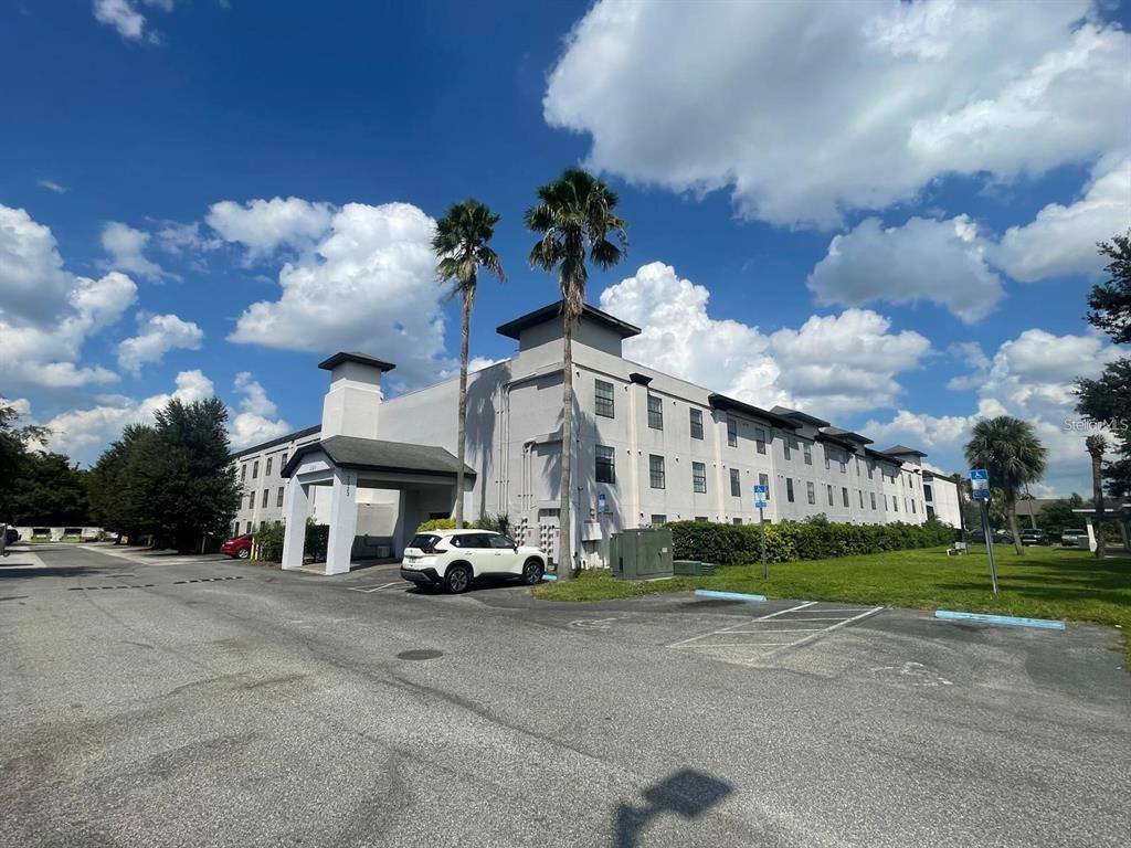 Apartment for rent at 2323 McCoy Rd #701, Orlando, FL 32809