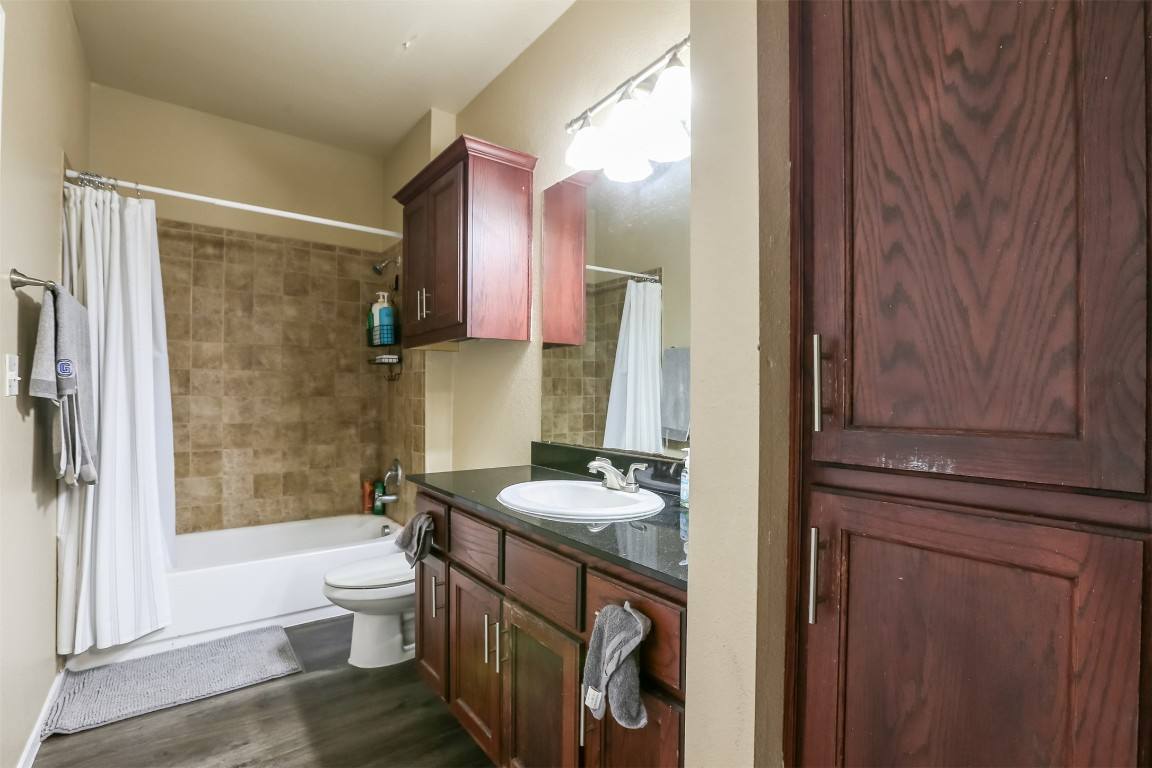 Condo for rent at 910 W 25th St #408, Austin, TX 78705
