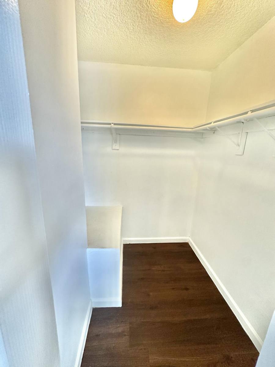 Townhouse for rent at 108 E Tiffany Dr #108-2, West Palm Beach, FL 33407