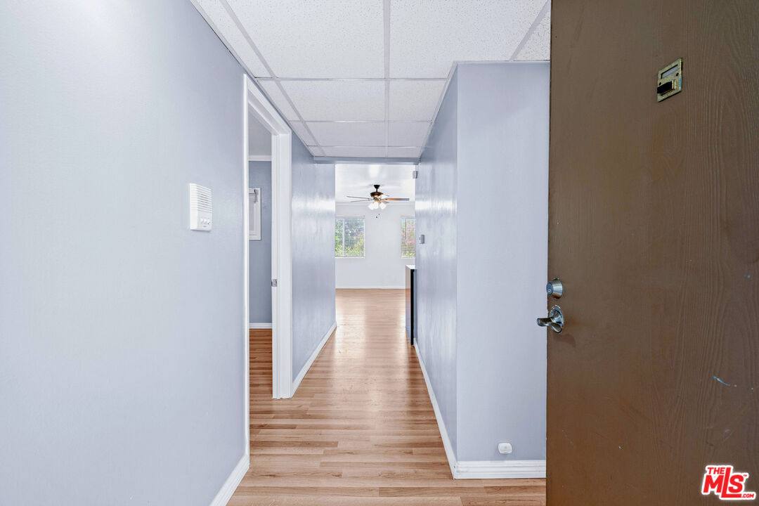 Condo for rent at 12801 Moorpark St #308, Studio City, CA 91604