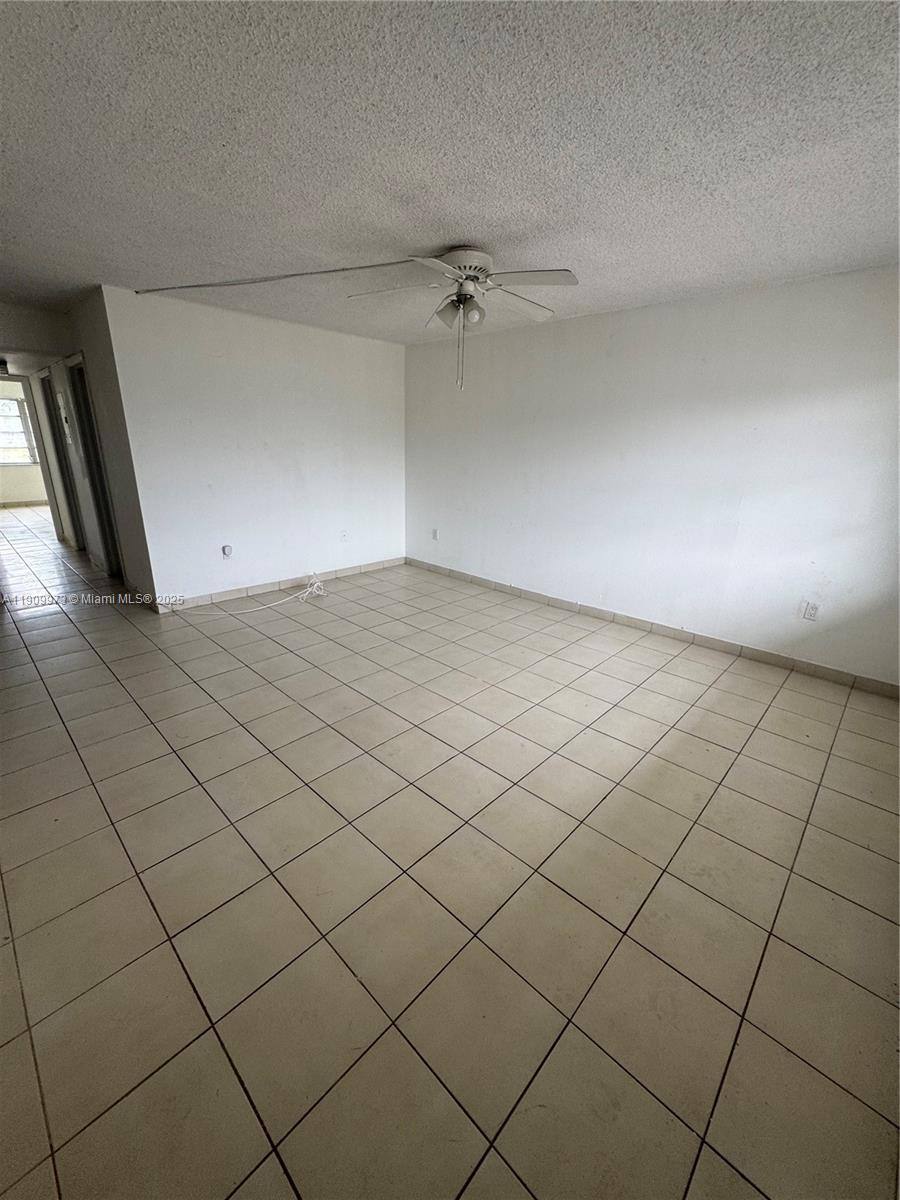 Apartment for rent at 20120 NE 2nd Ave #20120W27, Miami, FL 33179