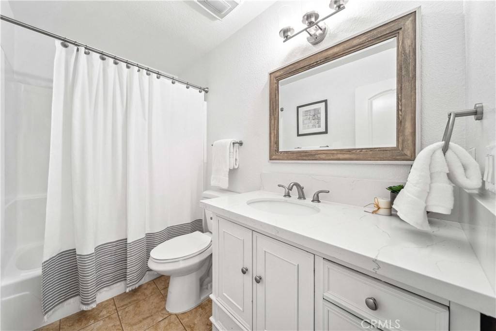 Apartment for rent at 22287 Modina, Laguna Hills, CA 92653