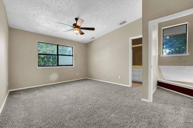 Apartment for rent at 1105 Cloudcrest Court, Arlington, TX 76017